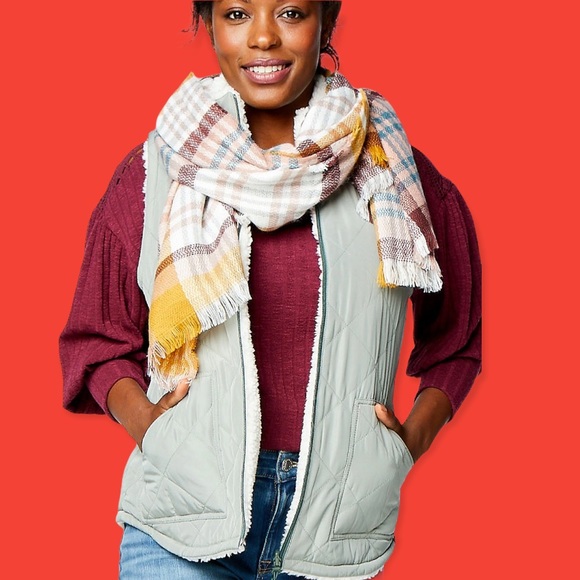 XS Reversible Sherpa Sage Green Zip Up Vest - Picture 8 of 17